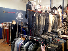 4���X�X��